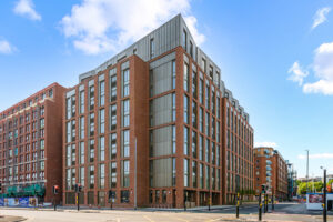 SPINNERS-YARD-EXTERNALS-2